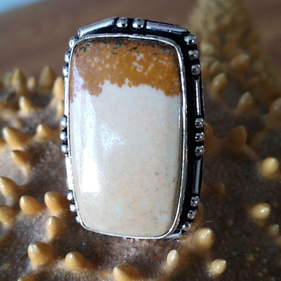 NATURAL STONE RING - Picture 2 of 5